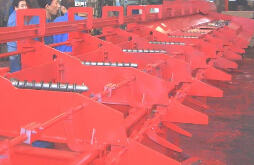 【數(shù)控調(diào)直機(jī)】誤差小、性能好